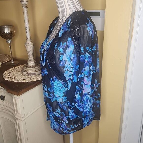 Express blue and black floral sheer kimono women's size S - Picture 2 of 3